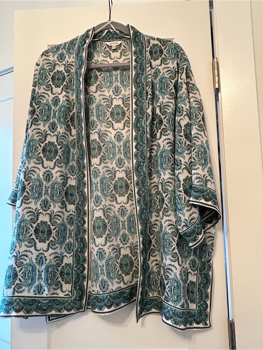 MAX STUDIO Green/Black Paisley Print Kimono Cardigan BEAUTIFUL with any outfit!